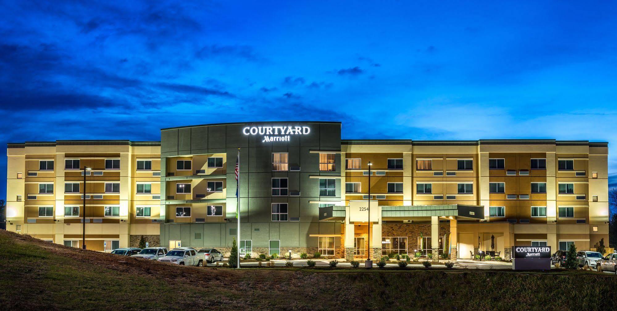 Courtyard By Marriott Somerset Dış mekan fotoğraf